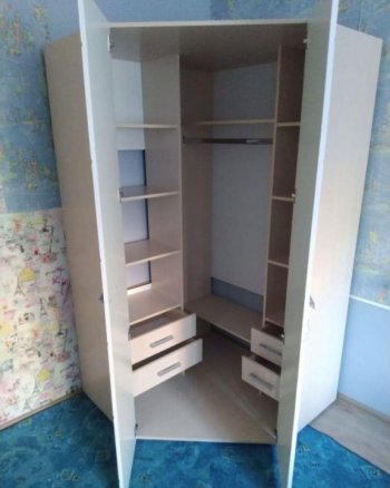 Шкаф угловой двухстворчатый Симба (СтендМ) в Сысерти - sysert.mebel-e96.ru