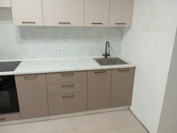 Кухонный гарнитур высокий Латте 3000 мм, Стол. 38 мм в Сысерти - sysert.mebel-e96.ru